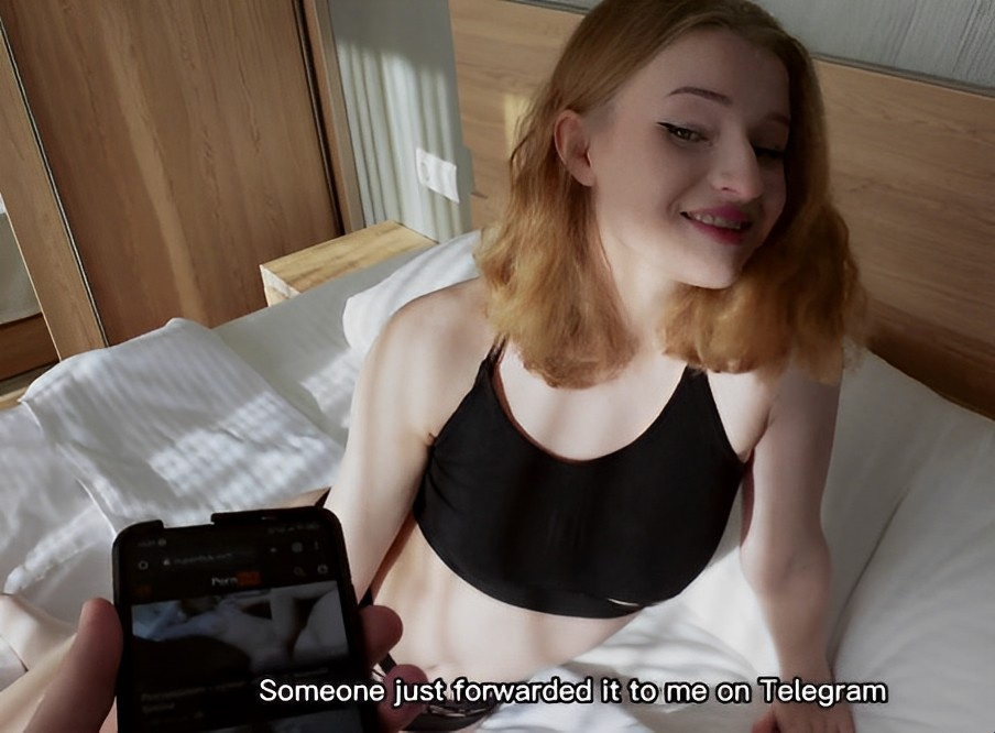 The older brother discovered that his stepbrother was filming a sex film and the ending