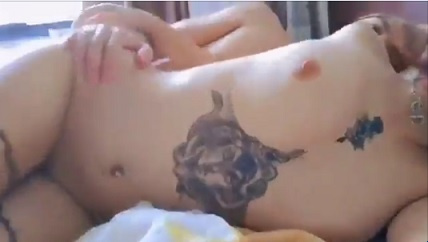 Phịch bé xinh xuất tinh đầy bím