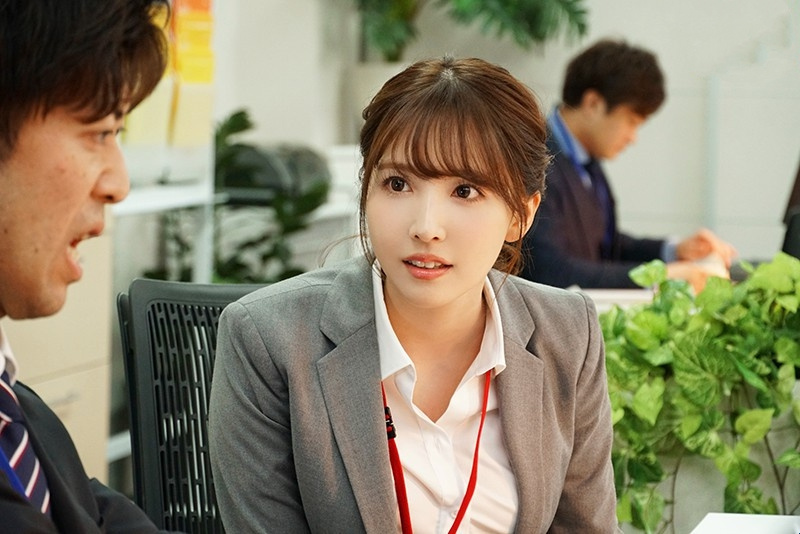 SSNI-865 Experienced office lady and unknown boss